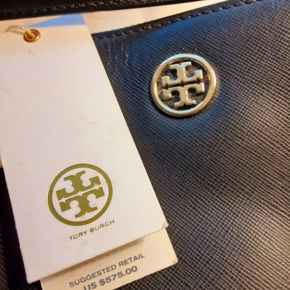 Tory Burch Robinson double zip tote - Picture 5 of 11